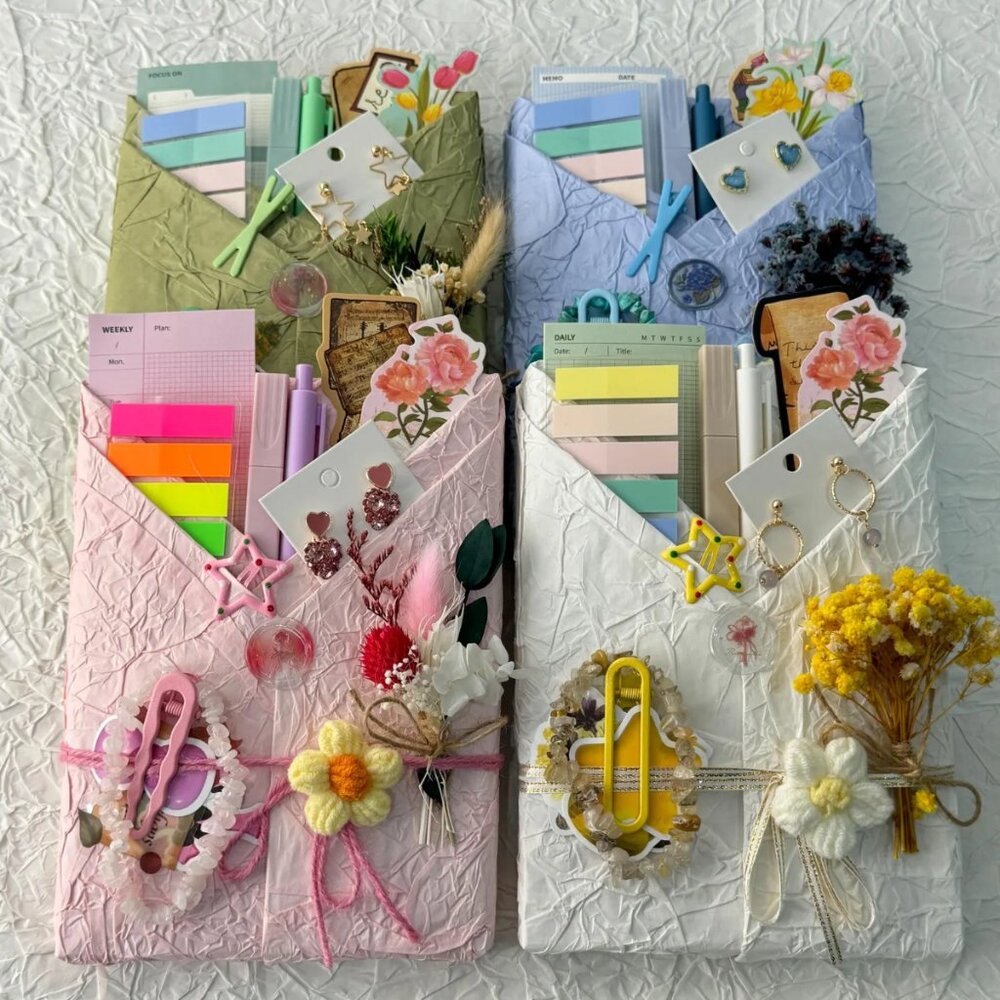 Blind Date with a Book – Curated Surprise Book Selection + Free Gifts